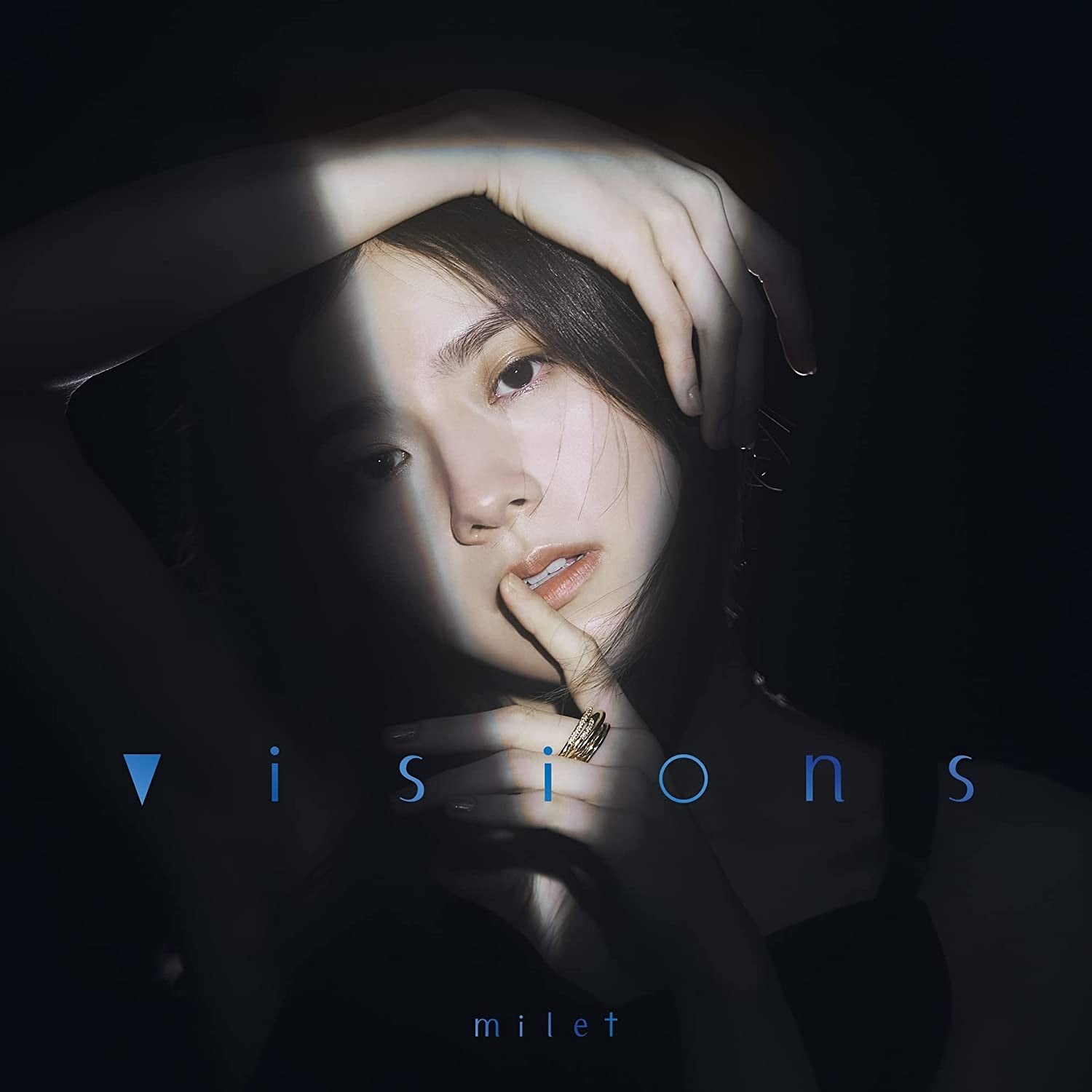 visions 封面