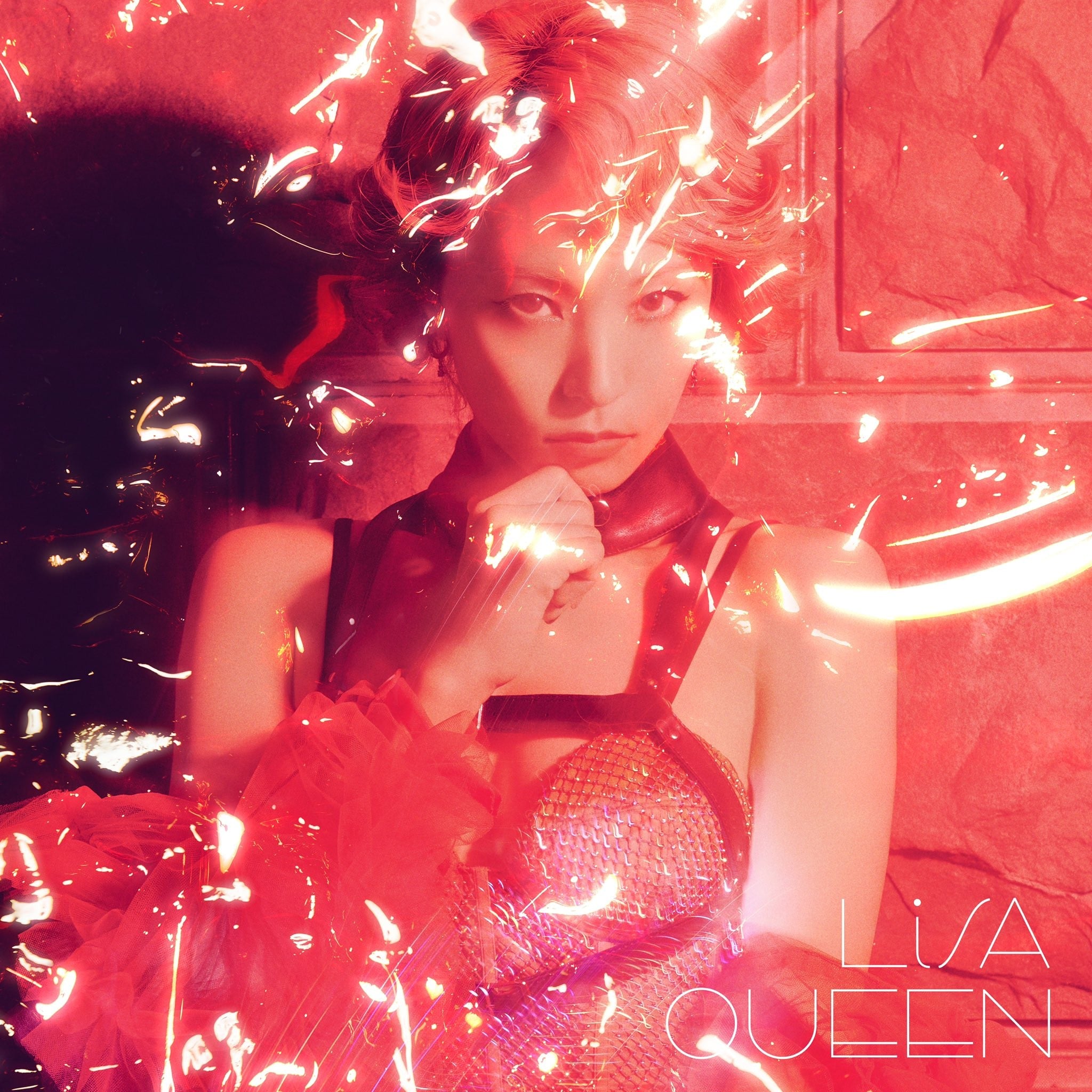 QUEEN 封面