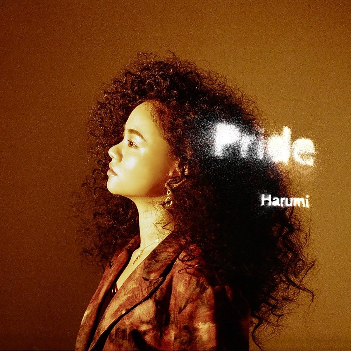 Pride 封面