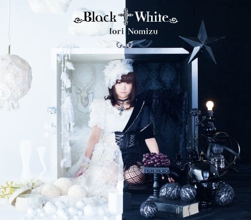 Black†White 封面