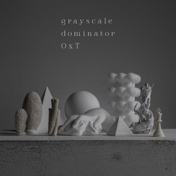 grayscale dominator 封面