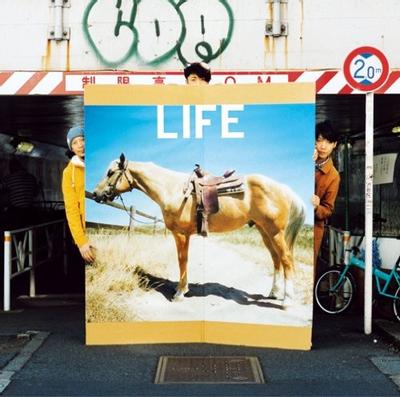 LIFE 封面