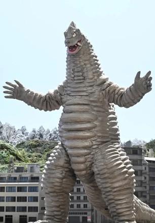 どくろ怪獣レッドキング二代目