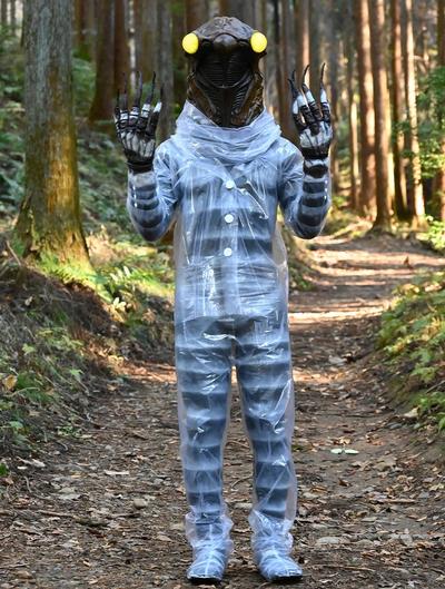 宇宙怪人セミ人間