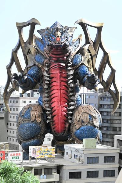 最強合体獣キングオブモンス