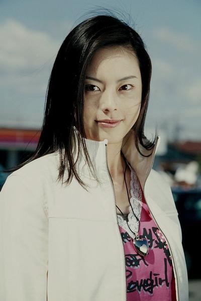 阿部里奈