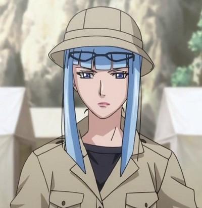 安西エリ