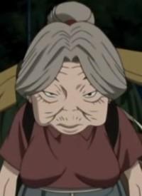 謎の老婆