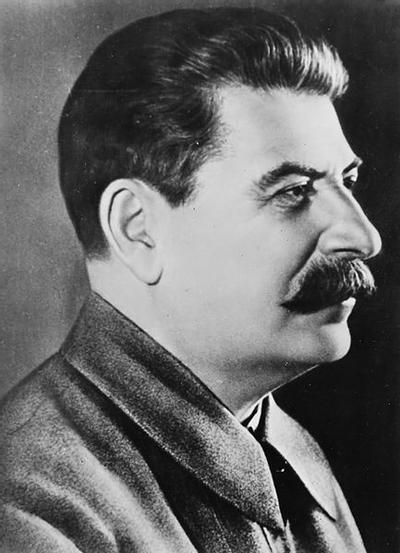 Ио́сиф Виссарио́нович Ста́лин