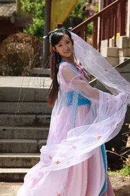穿越时空之灵格格 封面