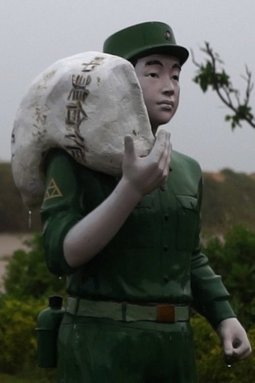 不在 封面